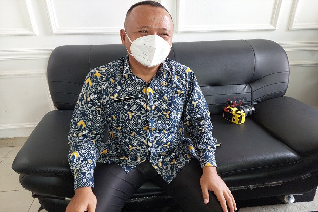 24 Sekolah Dasar di...