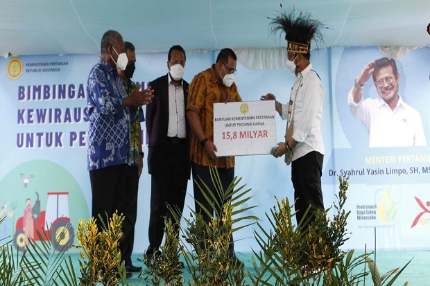 Kemnaker Ajak Pemerintah...