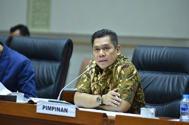 Data Jokowi Bocor, Komisi...