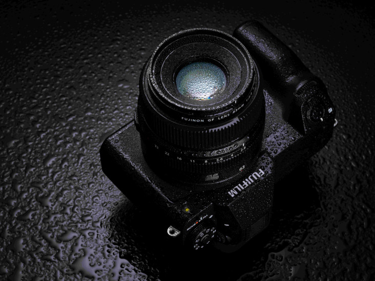 Fujifilm Rilis Kamera...