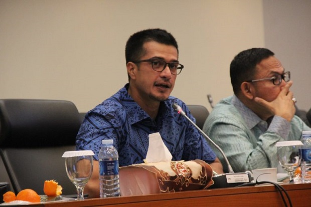 Primus Yustisio Bintang...