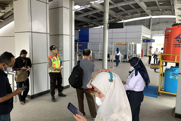 Jadi Syarat Perjalanan,...