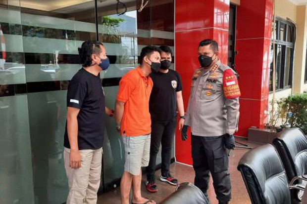 Diejek Bau Badan Jadi...