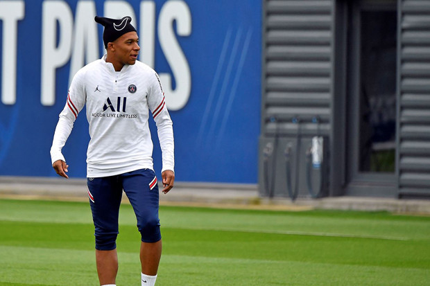 Kylian Mbappe Cedera...