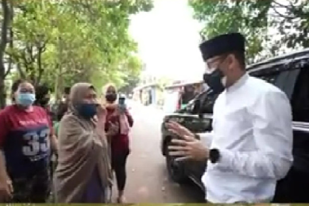 Sandiaga Beri Sejumlah...