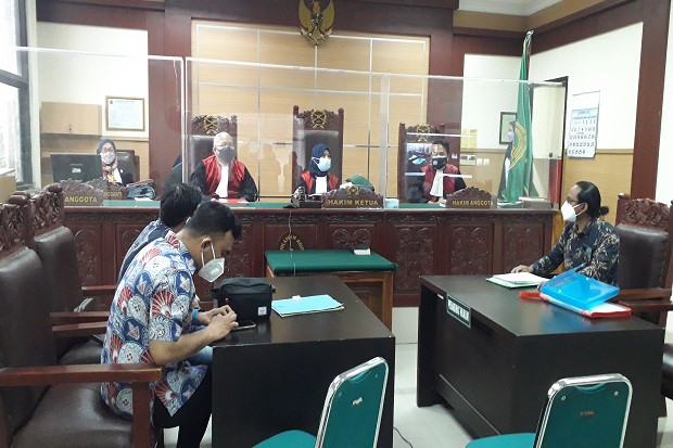 Sempat Diwarnai Kericuhan,...