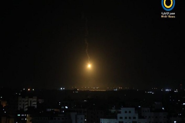 Jet Tempur Israel Berputar-putar...