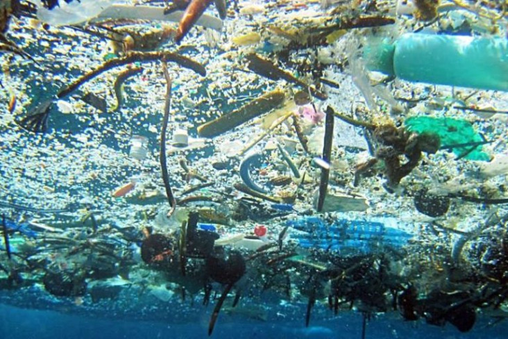 Perangi Sampah Plastik,...