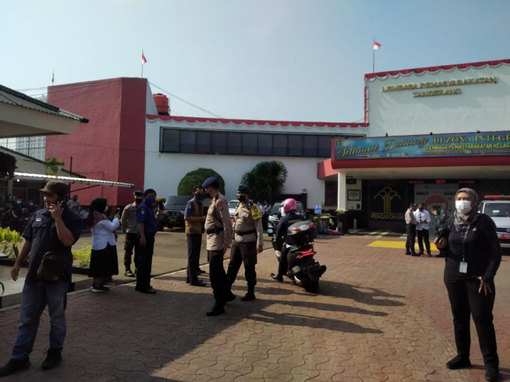 Lapas Tangerang Kebakaran,...