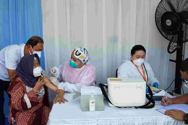 Kejar Herd Immunity,...