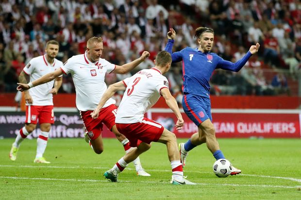 Polandia vs Inggris;...