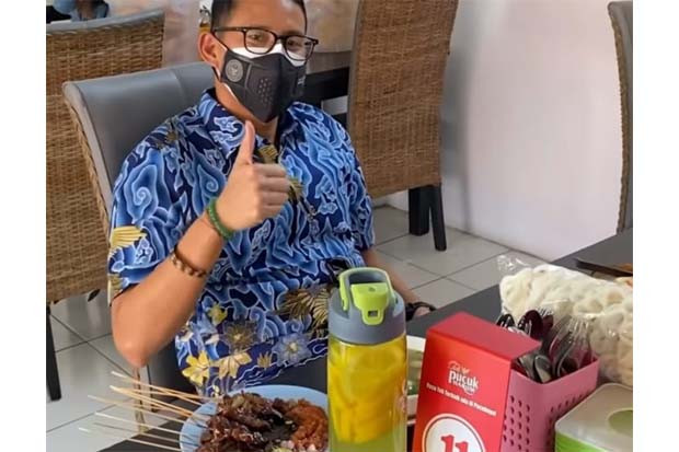 Sandiaga Uno Mampir...