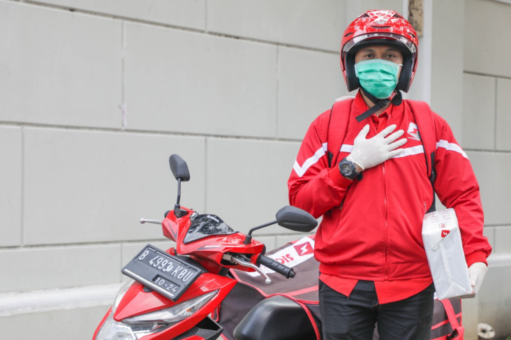 SiCepat Ekspres Bidik...