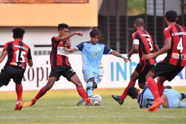 Pelatih Persela Belum...