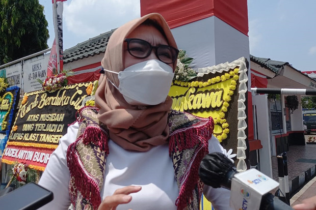 4 Jenazah Korban Kebakaran...