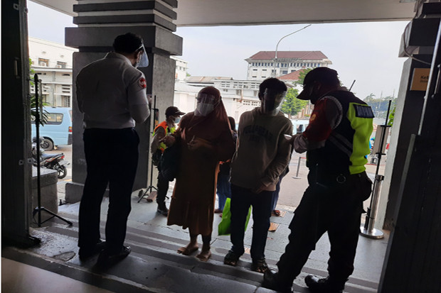 Mulai Hari Ini, Naik...