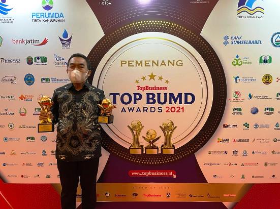 Dukung Pertumbuhan,...