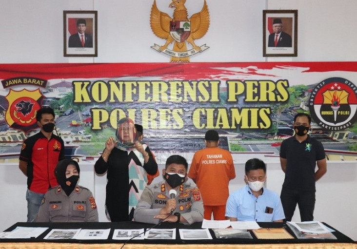 Sindikat Ilegal Benih...