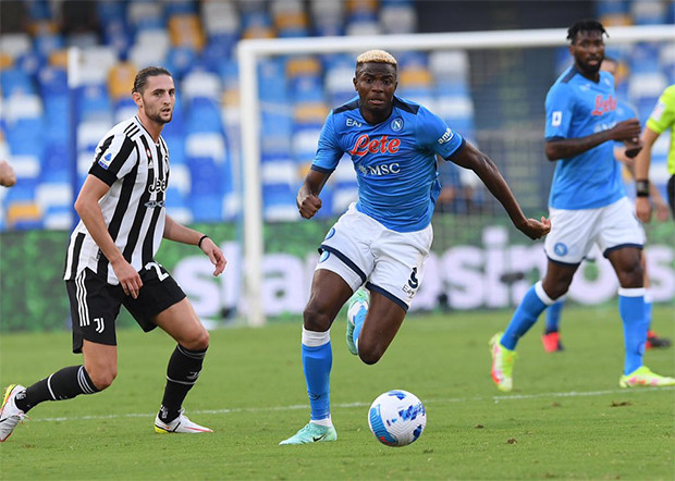 Hasil Napoli vs Juventus:...