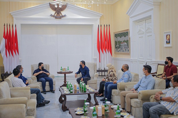 Temui Bima Arya, Erick...