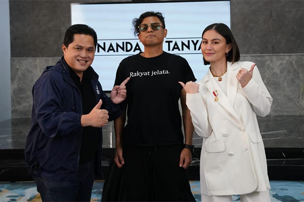 Agnez Mo Tak Peduli...