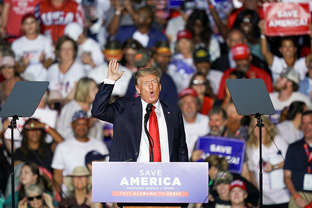 Trump: Senjata yang...