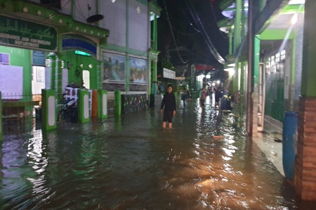 Semalaman Diguyur Hujan...