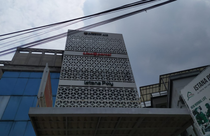Pesawatnya Jatuh di...