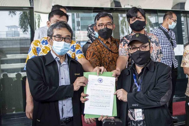 57 Pegawai KPK yang...