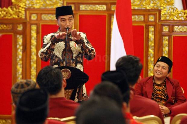 Dengarkan Keluh Kesah...