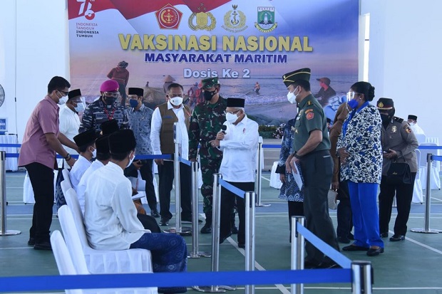 Dampingi Wapres Tinjau...