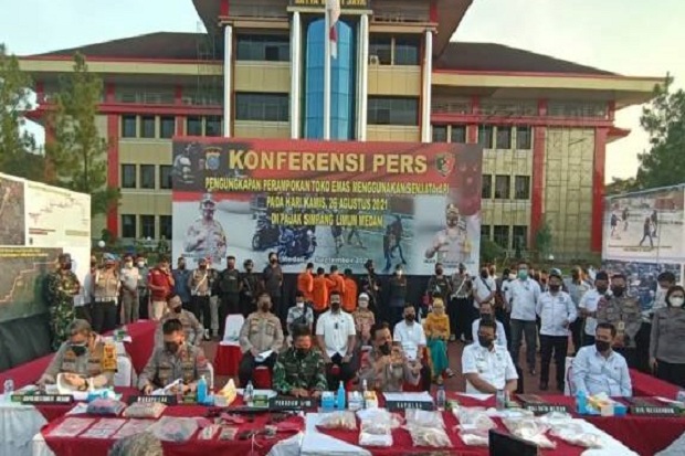 Eksekutor Perampokan...