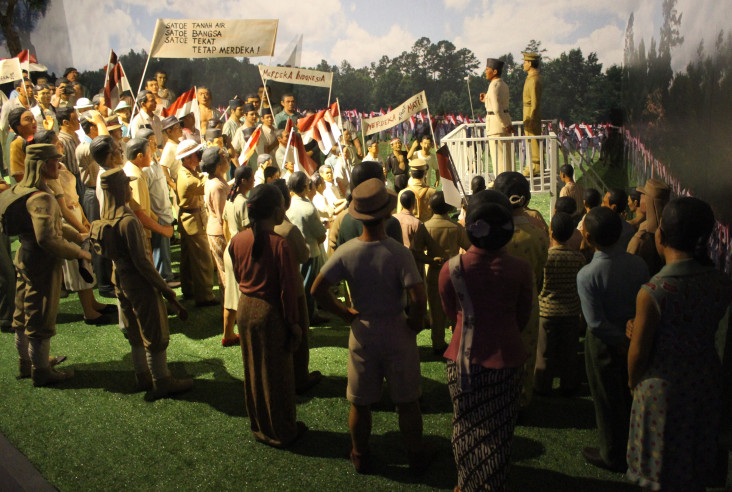 19 September 76 Tahun...