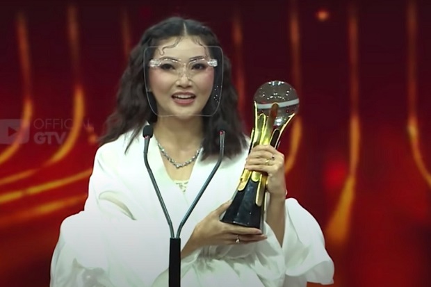 The Onsu Borong Piala...