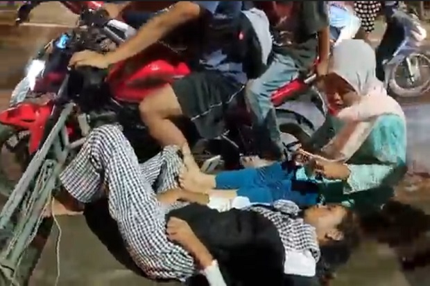 Dilindas Truk Tangki...