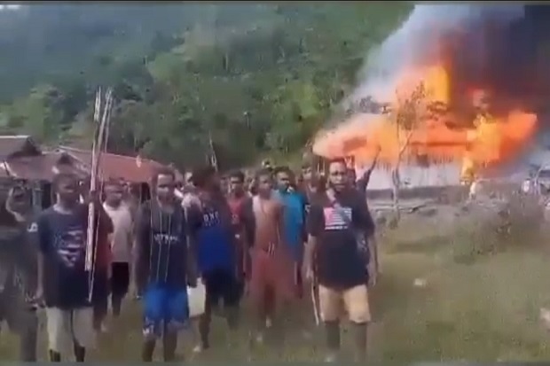 Komnas HAM Papua Tegaskan...