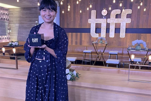 Yuni Menang di Festival...