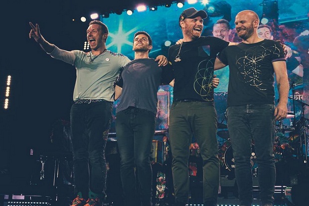 Heboh Coldplay Colek...