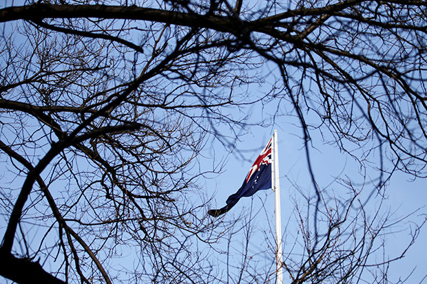 Prancis: Australia Buat...