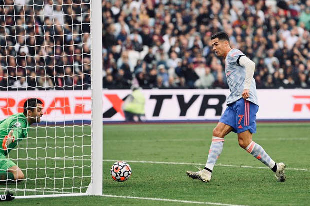 Ronaldo Bikin Gol Lagi,...