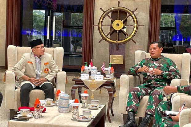 KSAL Terima Kunjungan...