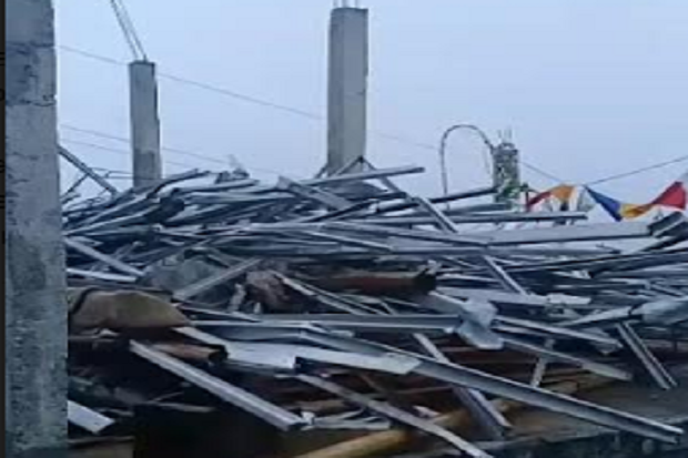 3 Rumah Warga Sukomakmur...