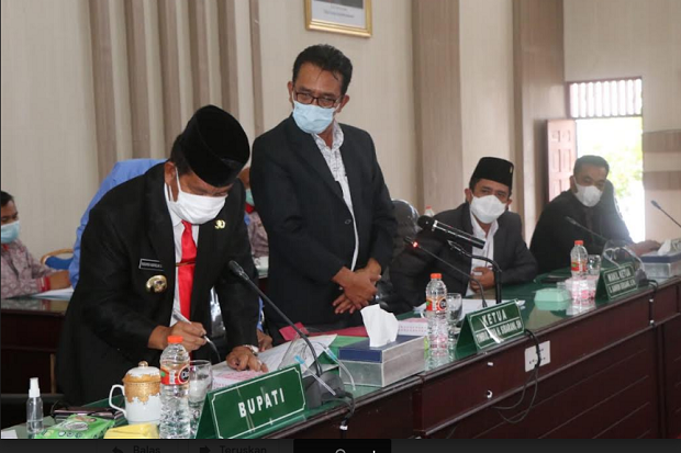 Usut Kebijakan Berpotensi...