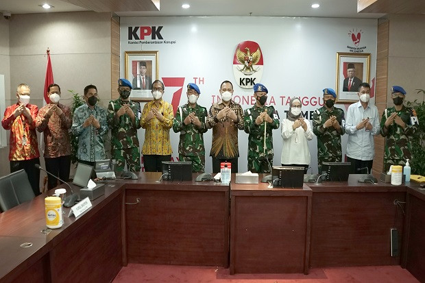 Tangani Kasus Korupsi,...
