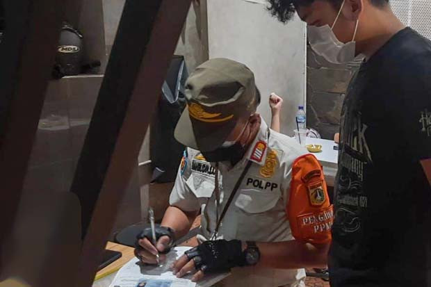 PPKM Level 3, Kerumunan...