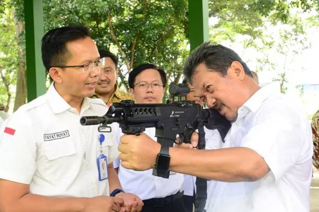 Nelayan Takut dengan...