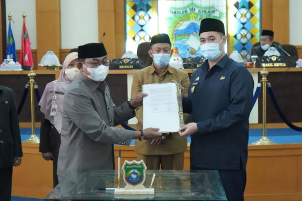 Pemkab Pangkep dan DPRD...