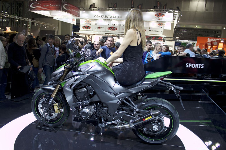 Hadirkan Z900 SE, Taktik...