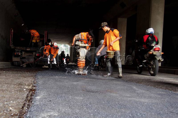 3.677 Titik Jalan Rusak...