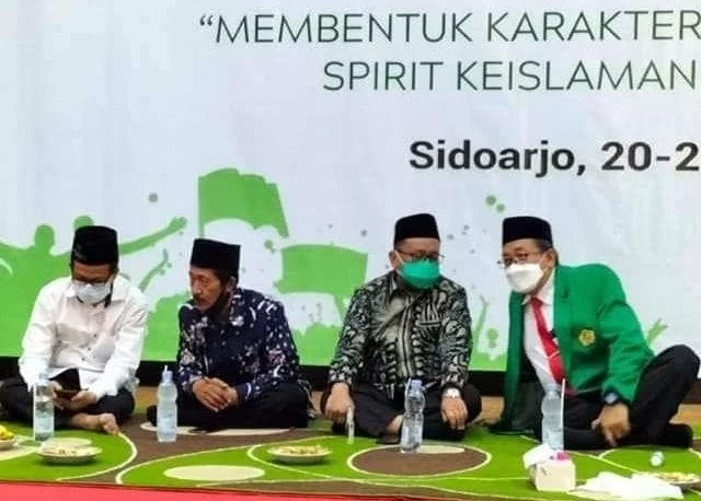 Beri Motivasi Mahasiswa...